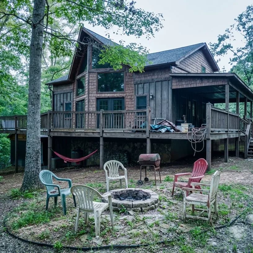 Kennesaw deck before — old deck